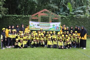 FIELD TRIP PG-TKIT PLUS USMAN BIN ALI FIELD TRIP PG-TKIT PLUS USMAN BIN ALI